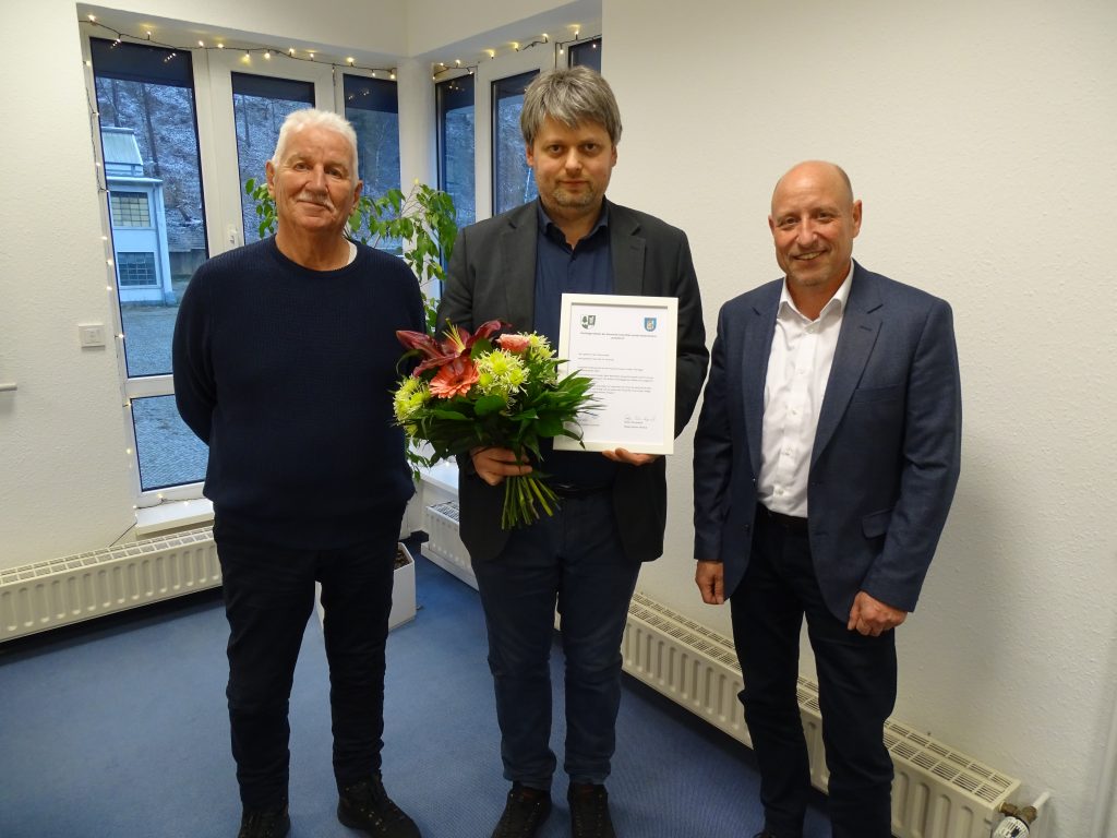 Urkundenüberreichung durch die Bürgermeister von Luisenthal und Ohrdruf